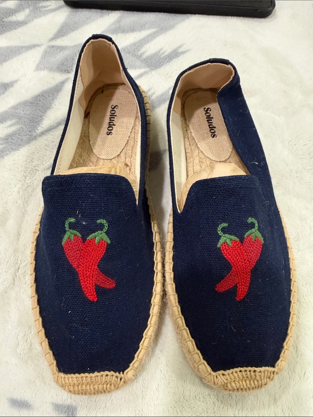 Soludos Women Navy Canvas Espadrilles with Red Chili Motif. Size 8- 8/12